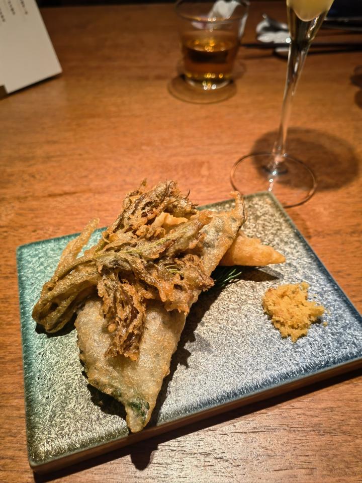 uploads/ai素食_20250308_230031/cb7fe072024bf978e91d16fdc07375fb.jpg